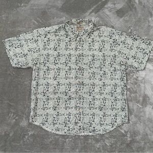Natural Issue Men's XL Fish Pattern Short Sleeve Casual Button Down Shirt